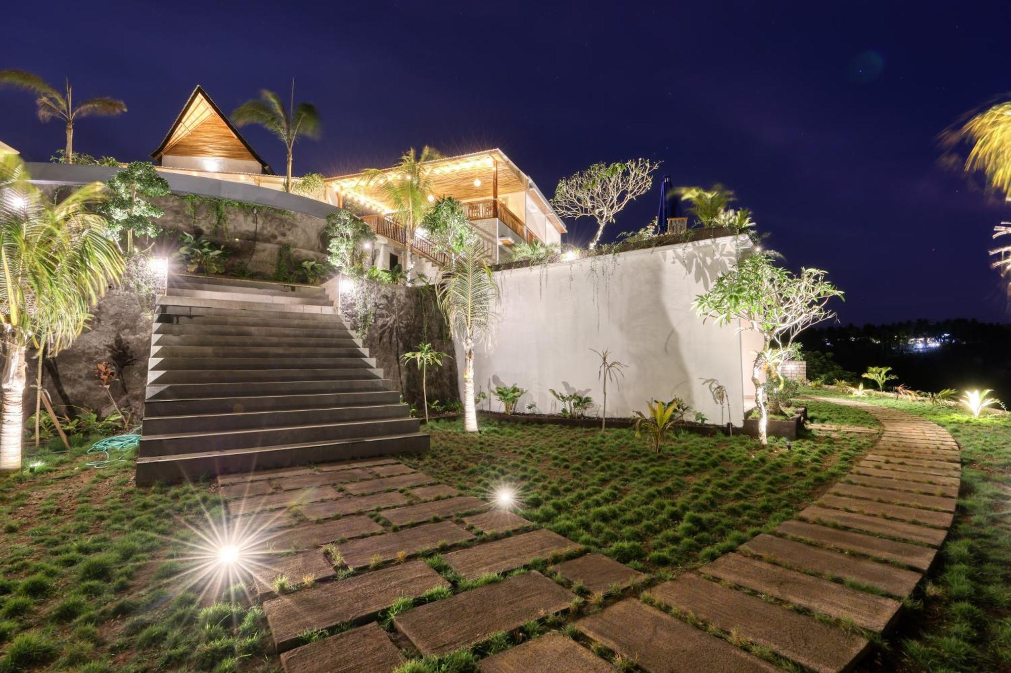 Kelingking Parama Resort Batumadeg エクステリア 写真