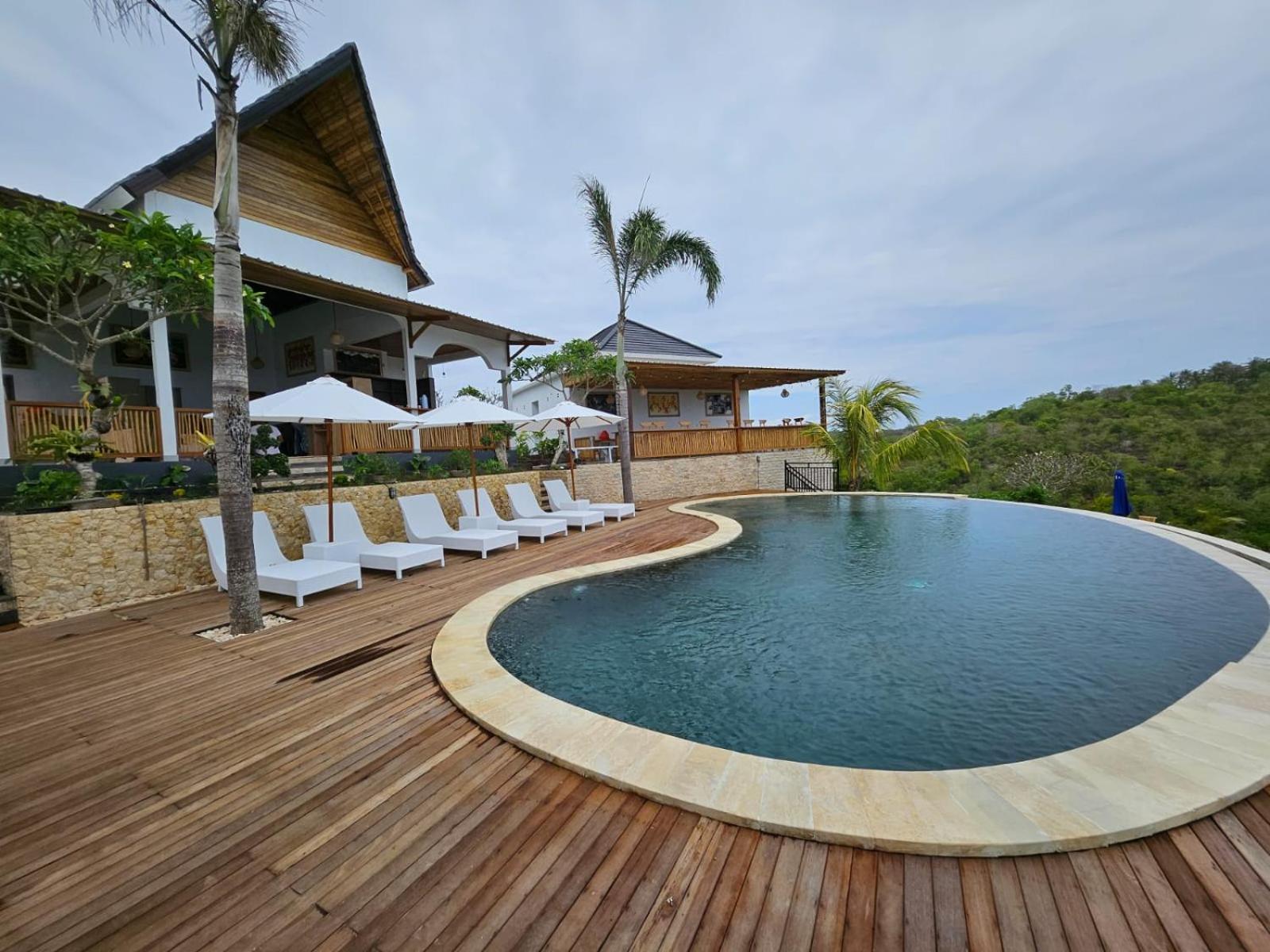 Kelingking Parama Resort Batumadeg エクステリア 写真